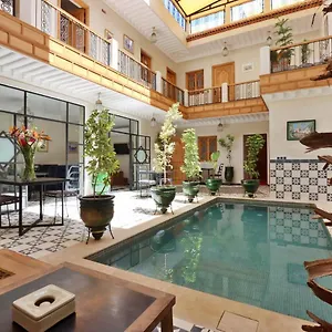  Guest house Banatti